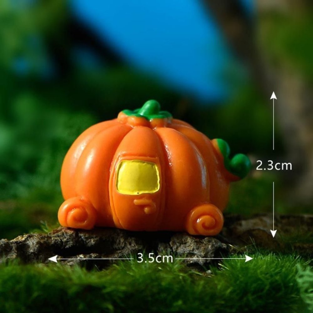 Halloween resin trinkets - pumpkin cart